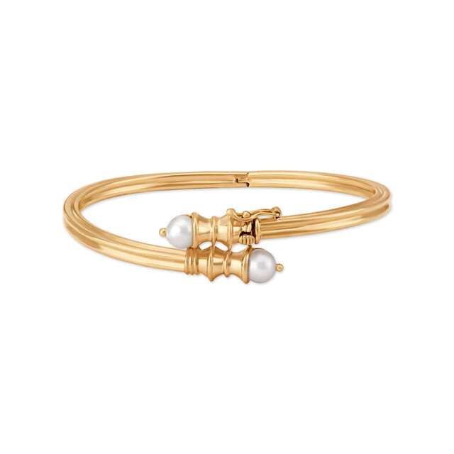 Amira Gold Elegant Pearl Bangle