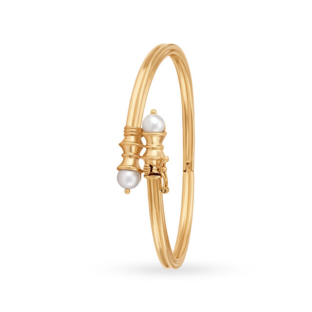 Amira Gold Elegant Pearl Bangle