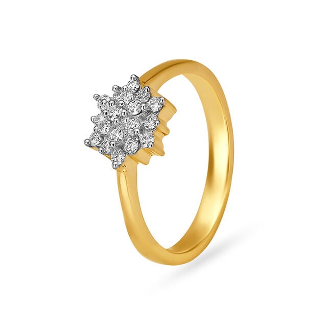 Amira Gold Sparkling Snowflake Diamond Finger Ring