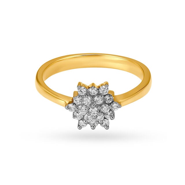 Amira Gold Sparkling Snowflake Diamond Finger Ring