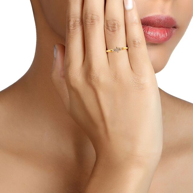 Amira Gold Scintillating 18 Karat Gold And Diamond Ring - Image 3