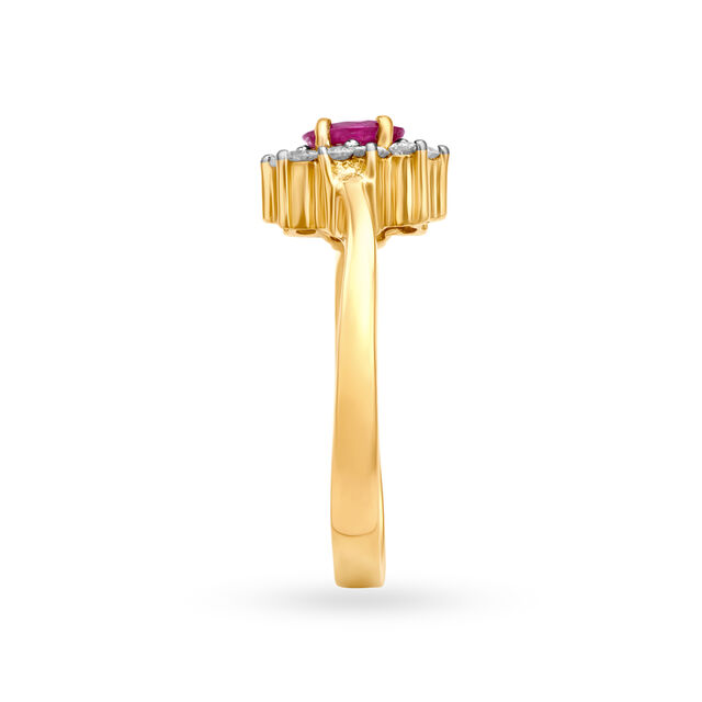 Amira Gold Dreamy 18 Karat Yellow Gold And Diamond Star Finger Ring - Image 2