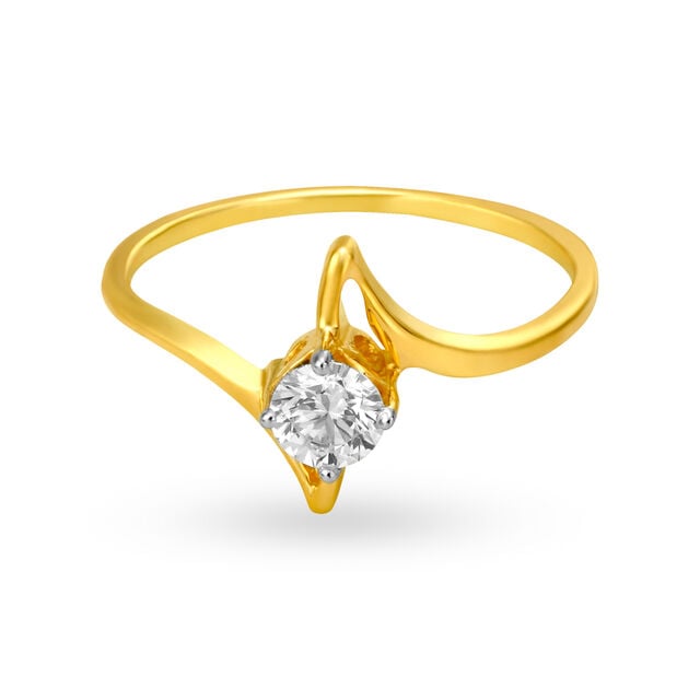 Amira Gold Smart 18 Karat Gold And Diamond Pointer Ring