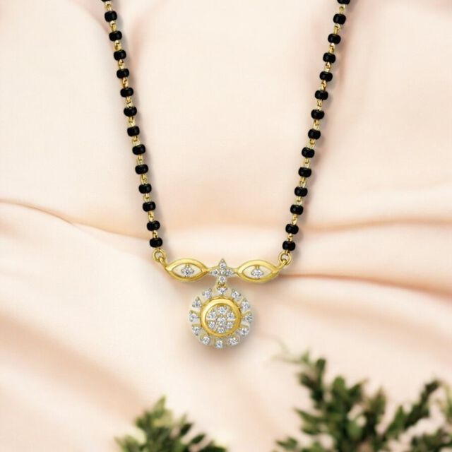 Amira Gold Traditional Charming Diamond Mangalsutra