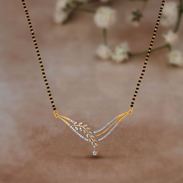 Amira Gold Splendid Leafy Diamond Mangalsutra