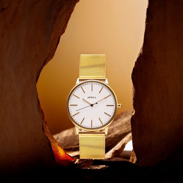 Amira Gold Titan Nebula Lustre 18k Gold Analog Milanese Strap Watch for Men - Image 7