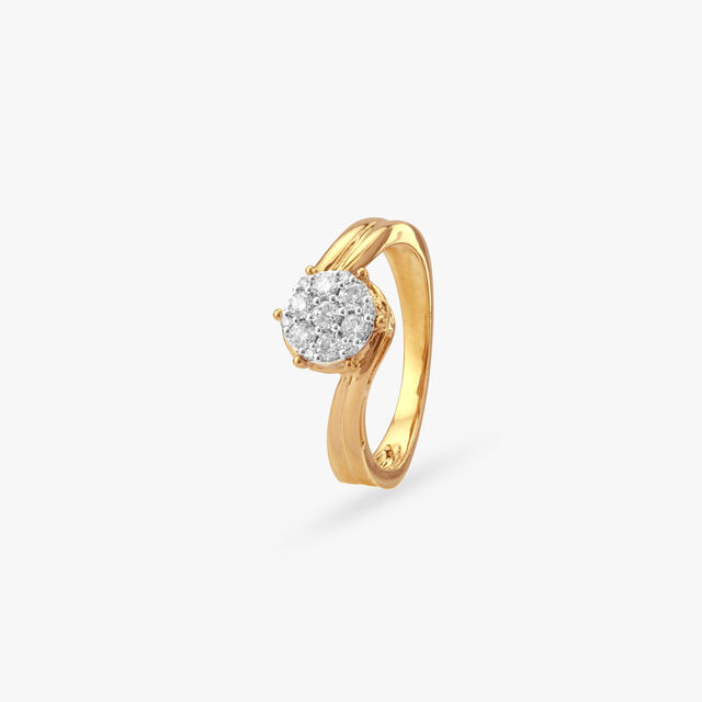 Amira Gold Daffodil Glint Diamond Ring