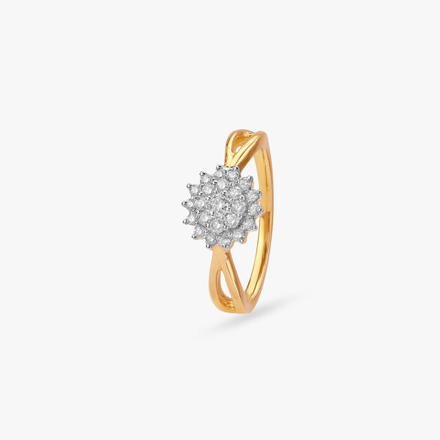 Amira Gold Sunlit Petal Diamond Ring
