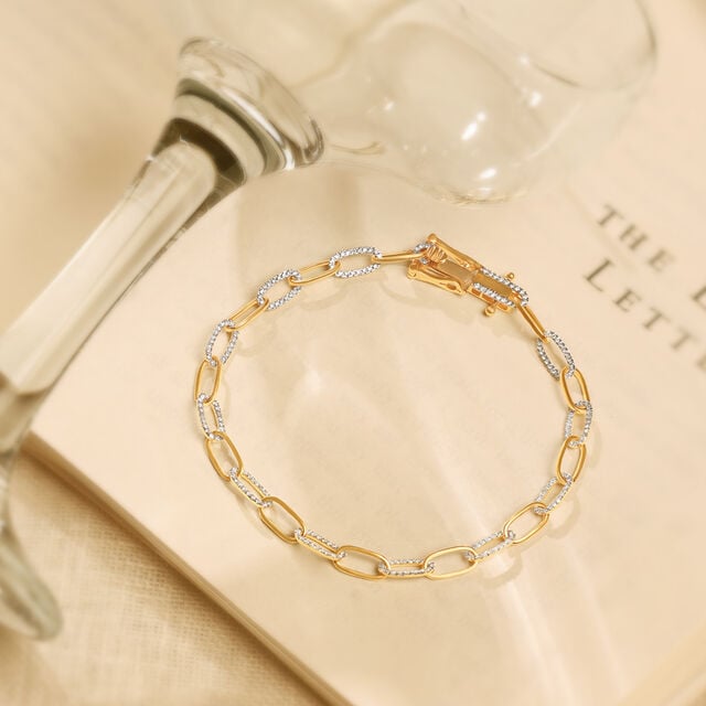 Amira Gold Dazzling Linkage Elegance Bracelet