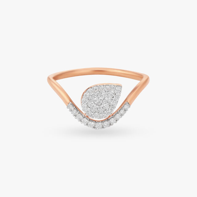 Amira Gold Glamorous Pave Diamond Finger Ring