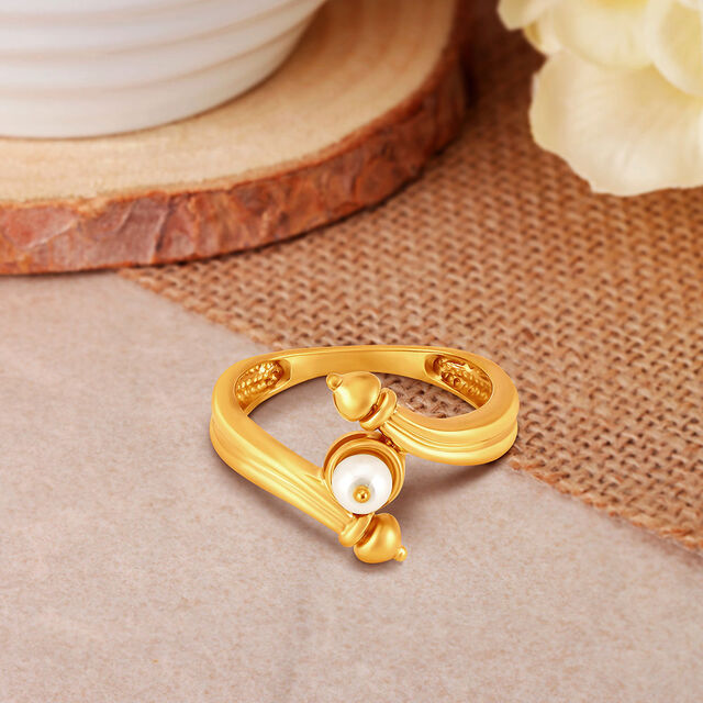 Amira Gold Exquisite 22 Karat Yellow Gold And Pearl Finger Ring