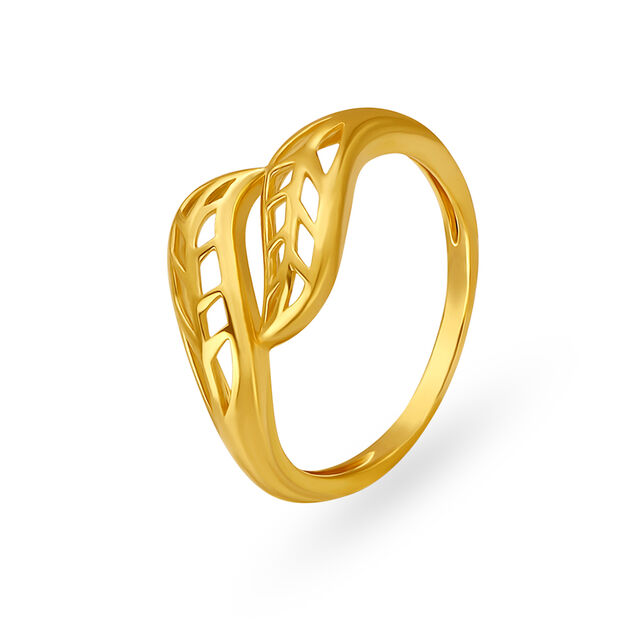 Amira Gold Alluring Leaf Pattern Gold Mesh Ring