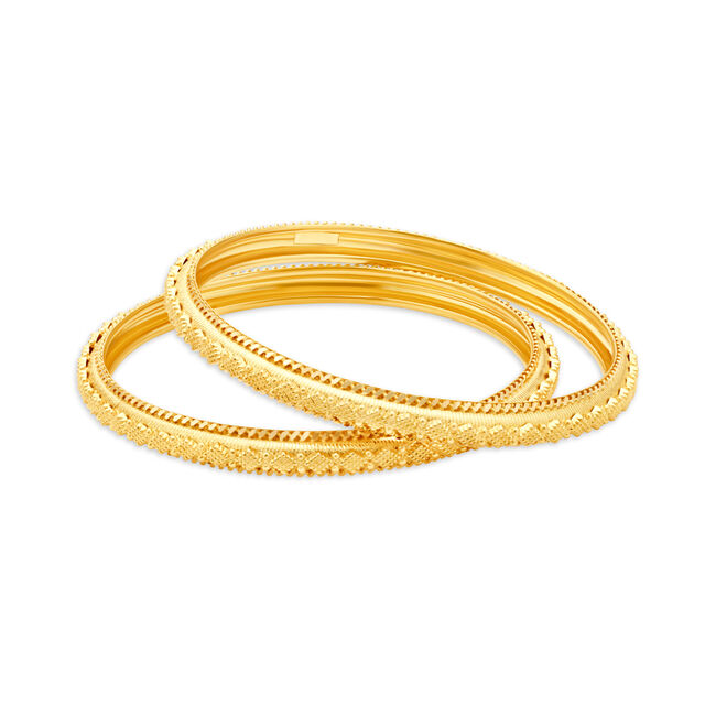 Amira Gold Charming Gold Bangle