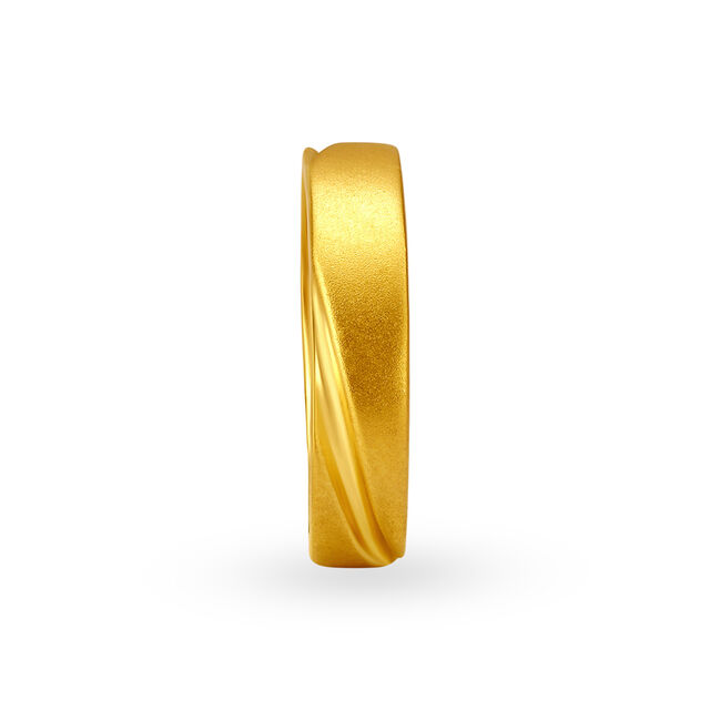 Amira Gold Striking 22 Karat Yellow Gold Swirled Finger Ring - Image 2