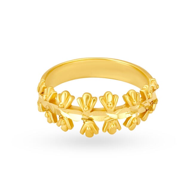 Amira Gold Enticing 22 Karat Yellow Gold Floral Vine Finger Ring