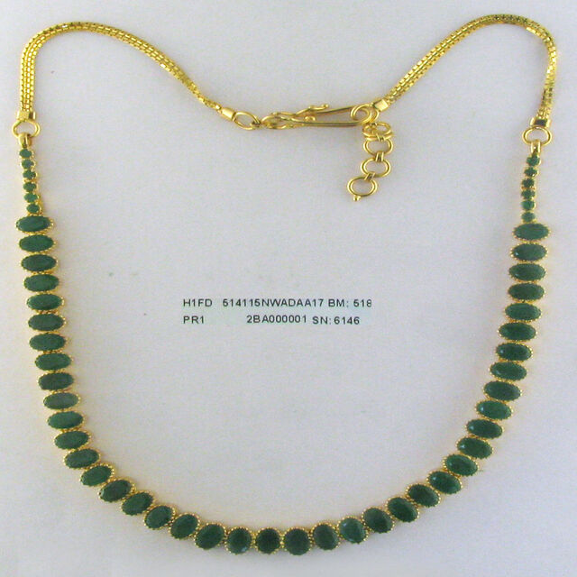 Amira Gold Verdant Emerald Classy Gold Necklace