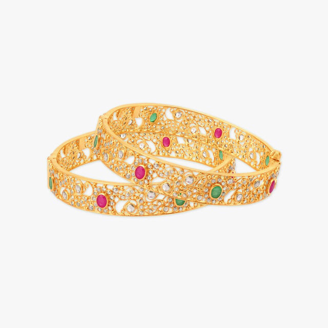 Amira Gold Enduring Elegance Traditional Bangles