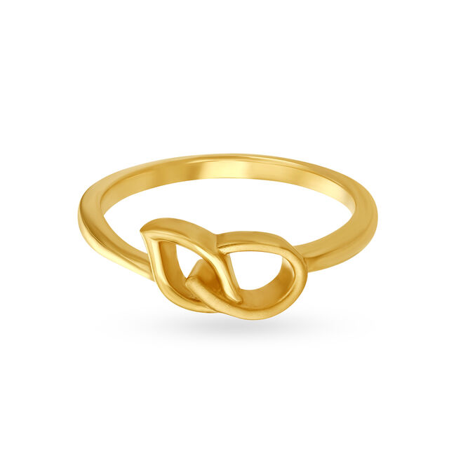 Amira Gold Dainty Leaf Gold Ring