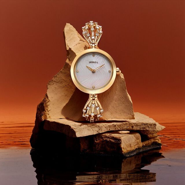Amira Gold Titan Nebula Ashvi 18k Gold Analog with Princess-cut Diamond Bracelet Watch for Women - Image 6