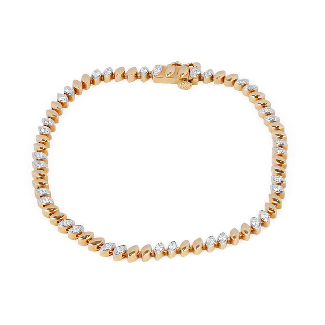 Amira Gold Tanishq 18KT Diamond Bracelet for Women
