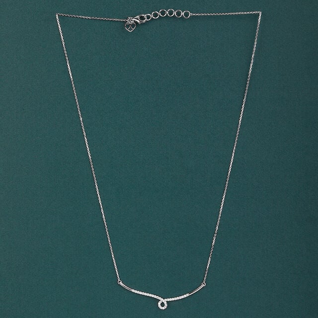 Amira Gold The Loop Necklace