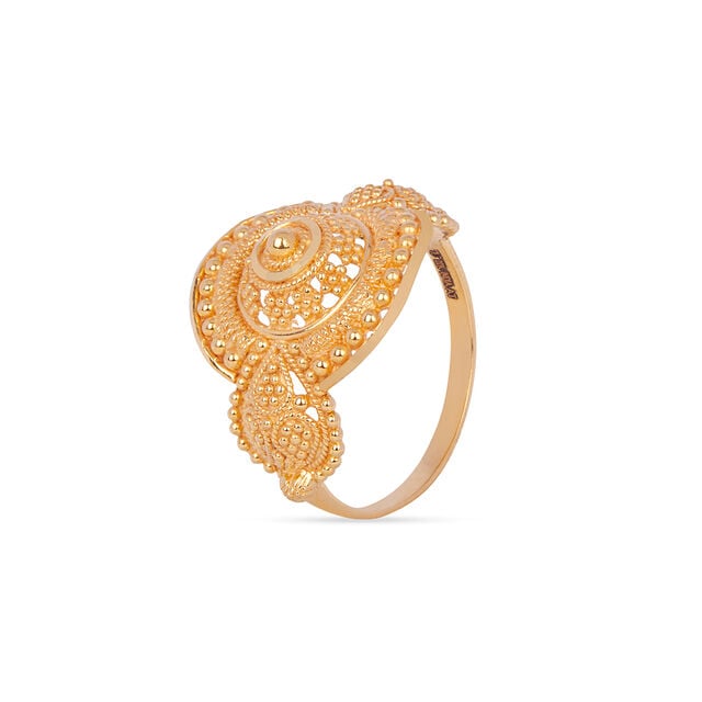 Amira Gold Elaborate Traditional Gold Ring
