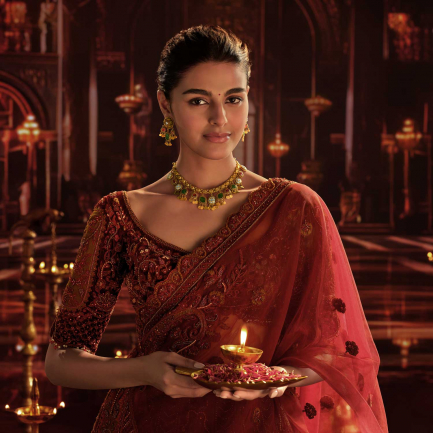 Amira Gold — Gold Necklace Set