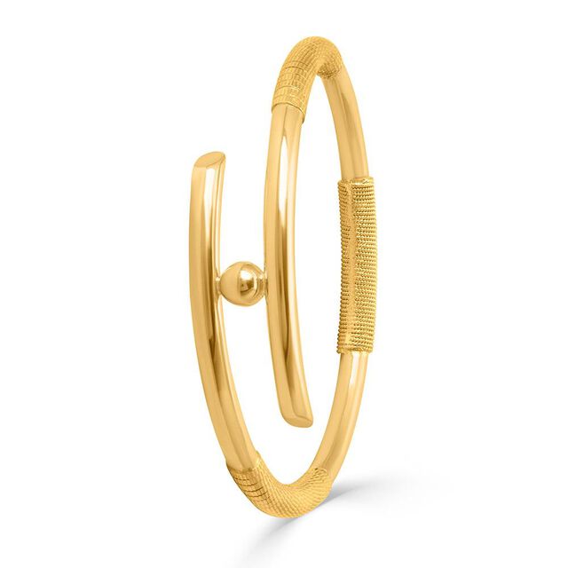 Amira Gold Elegant Gold Bangle