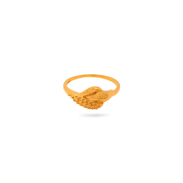 Amira Gold Finger Ring