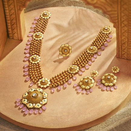 Amira Gold — Gold Necklace Set